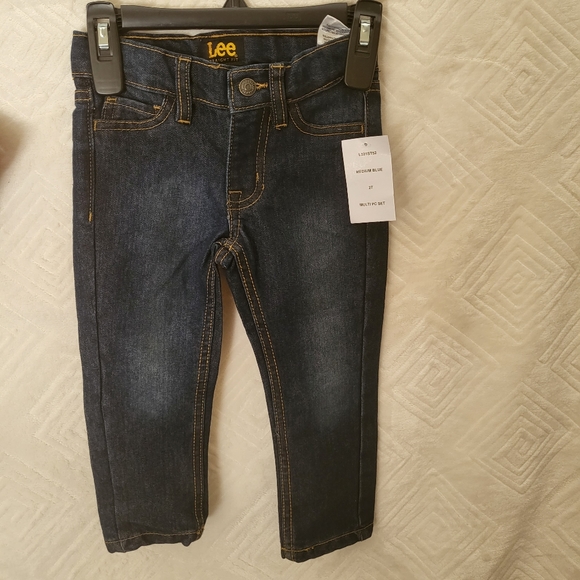 Lee boys 2 pc set size 2T - Picture 3 of 8